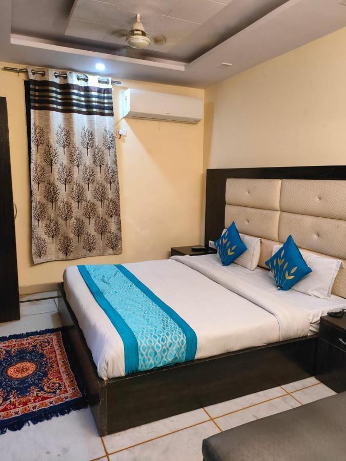 Hotel Star Palace - Near Karol Bagh Metro Delhi  Dış mekan fotoğraf