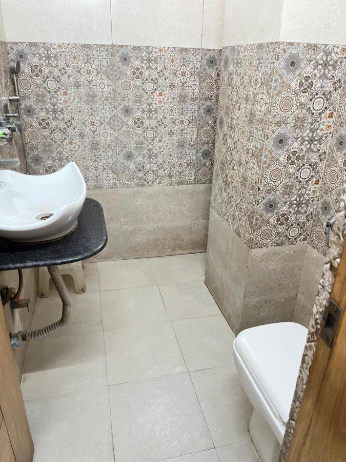 Hotel Star Palace - Near Karol Bagh Metro Delhi  Dış mekan fotoğraf