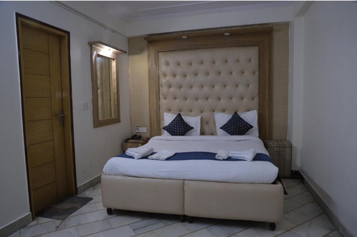 Hotel Star Palace - Near Karol Bagh Metro Delhi  Dış mekan fotoğraf