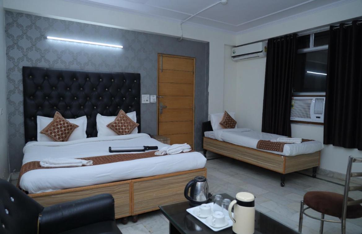 Hotel Star Palace - Near Karol Bagh Metro Delhi  Dış mekan fotoğraf